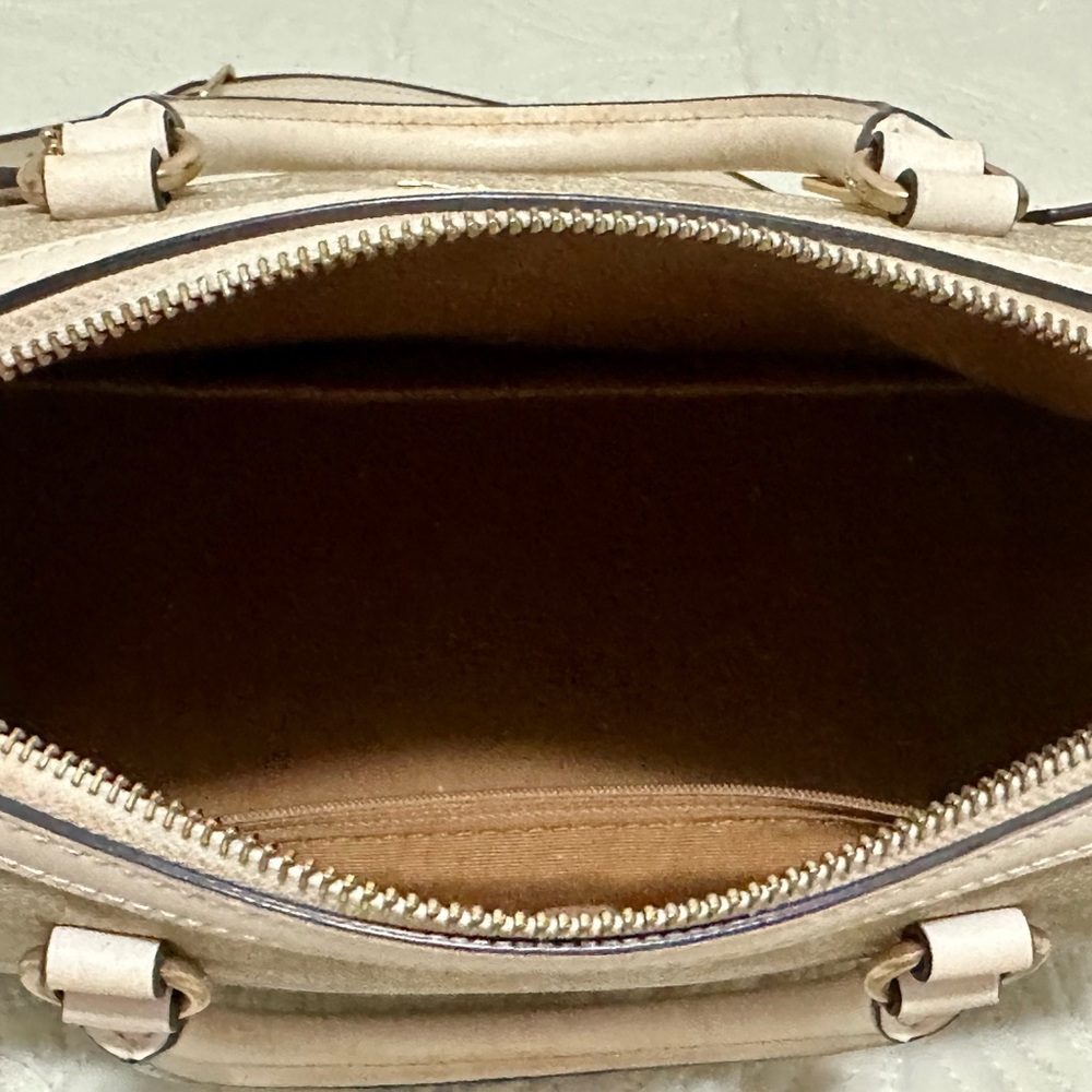 Coach Beige and Chalk Signature Canvas Satchel - Picture 4 of 13